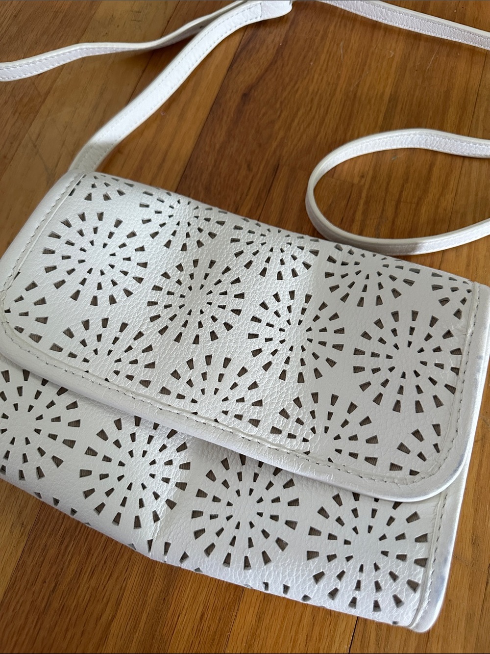 Women’s Talbots White Laser-Cut Crossbody Bag Snap Closure
